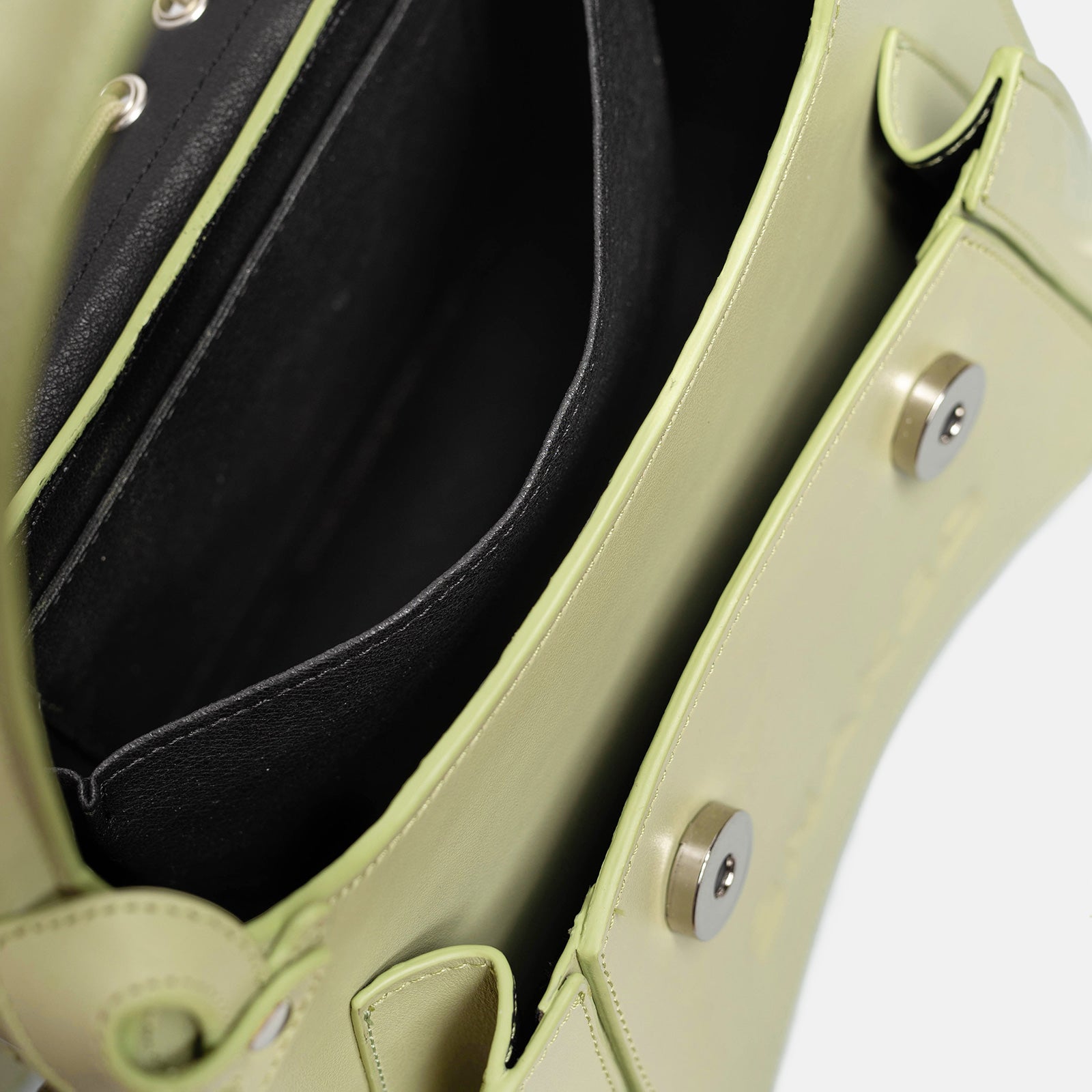 Kite bag in Olive