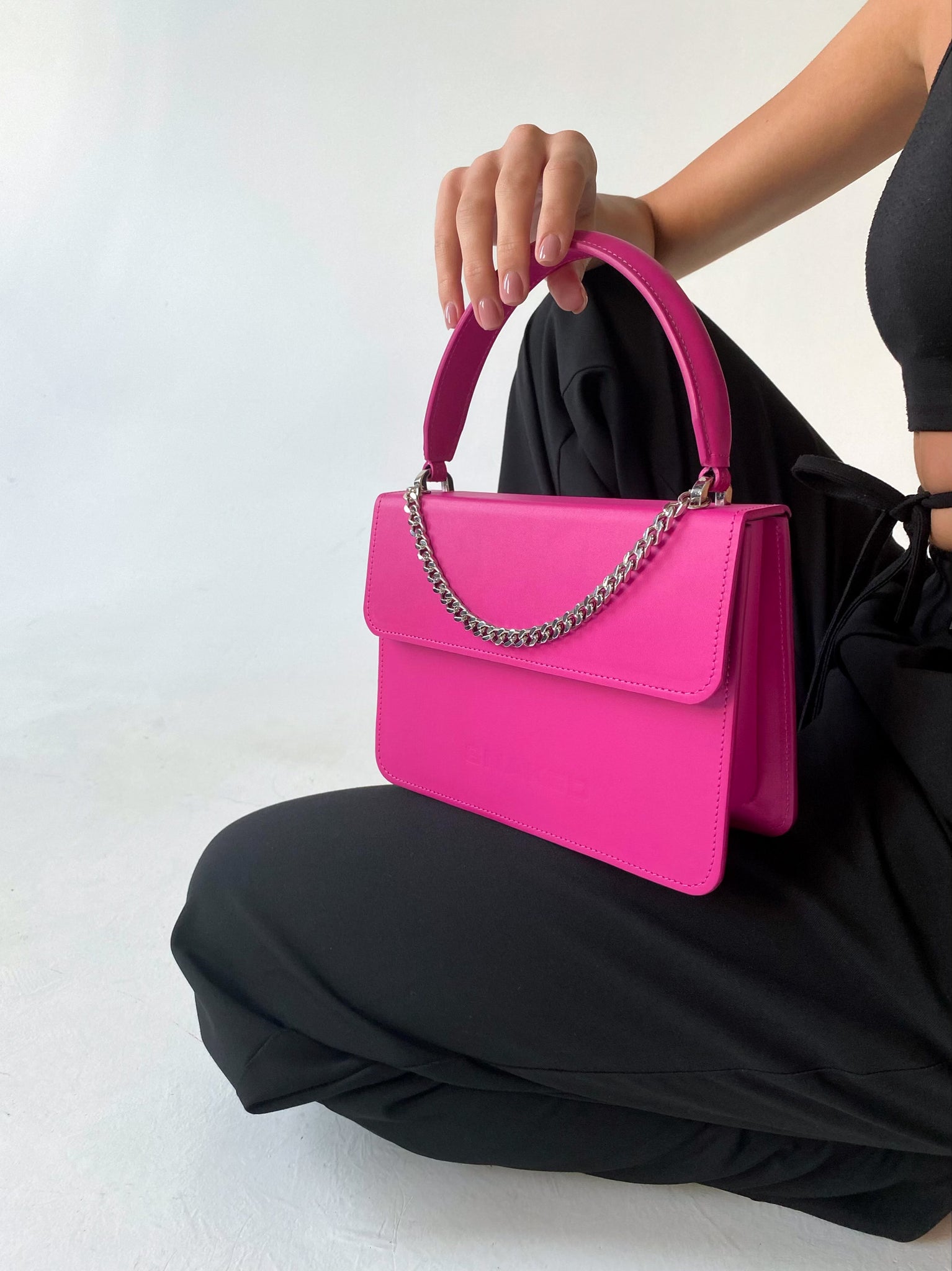 Snaked Boy Bag in Magenta